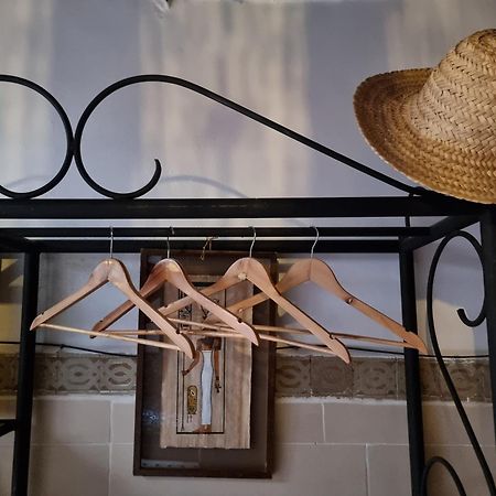 Riad Black Doors Marrakesh Buitenkant foto