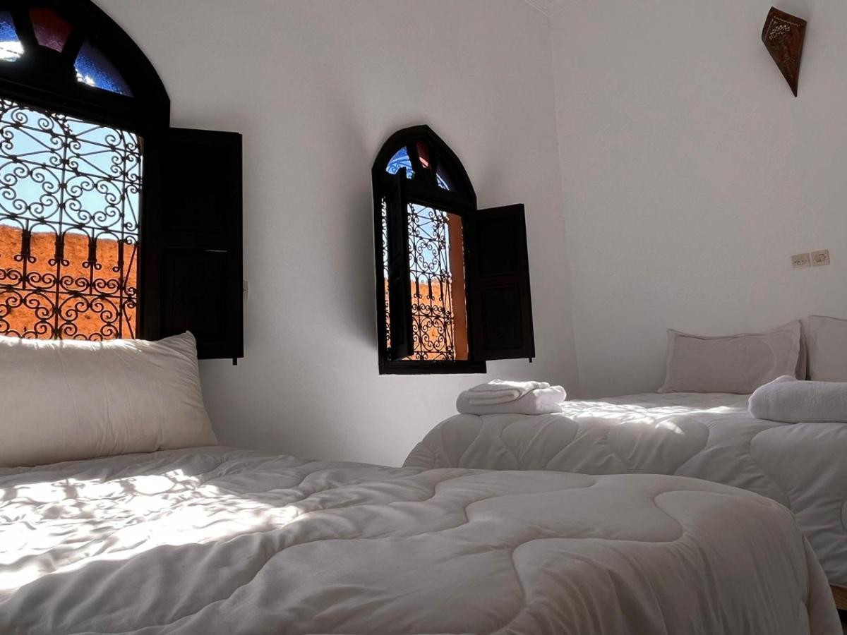 Riad Black Doors Marrakesh Buitenkant foto