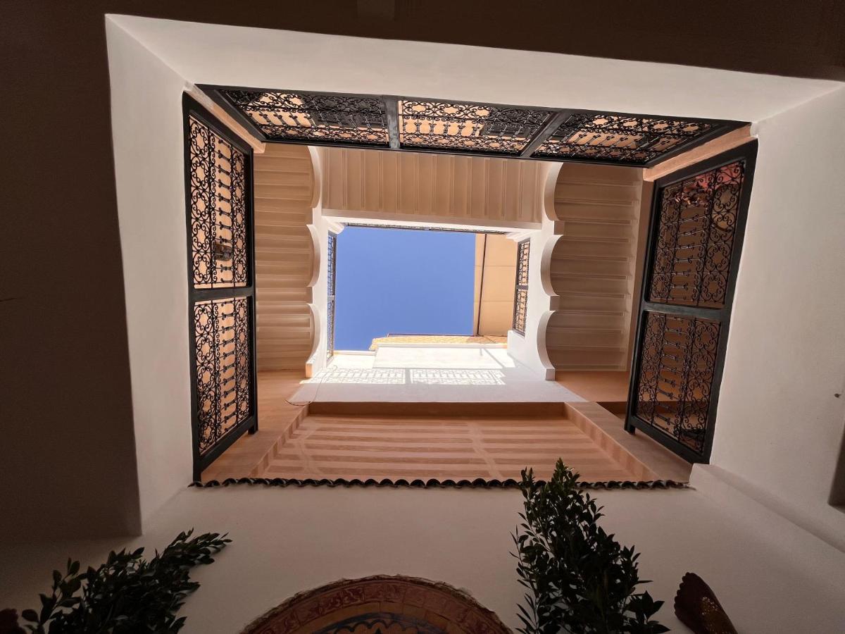 Riad Black Doors Marrakesh Buitenkant foto