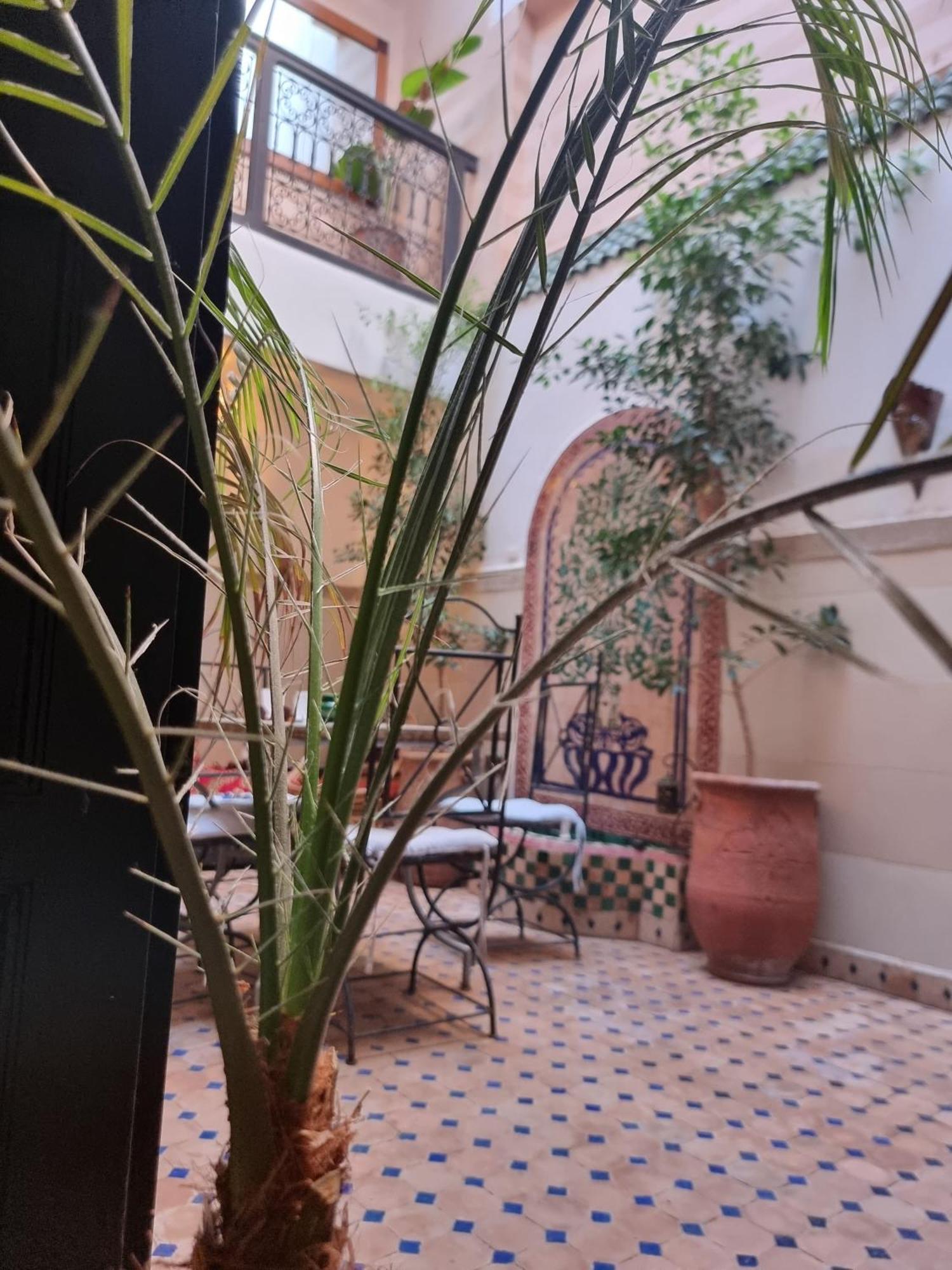 Riad Black Doors Marrakesh Buitenkant foto
