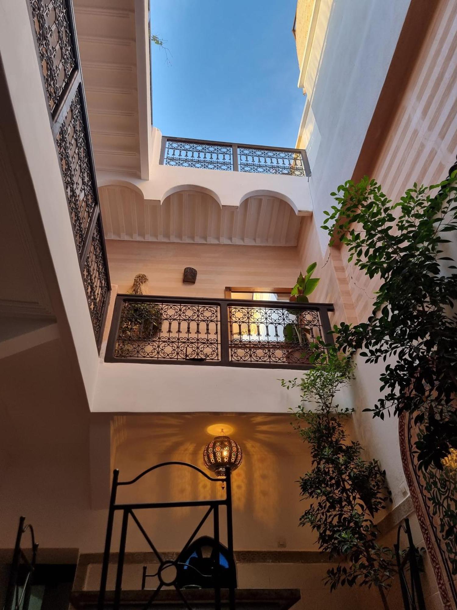 Riad Black Doors Marrakesh Buitenkant foto