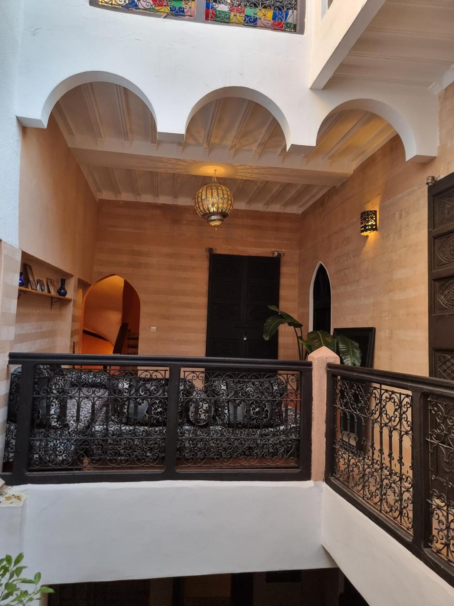 Riad Black Doors Marrakesh Buitenkant foto
