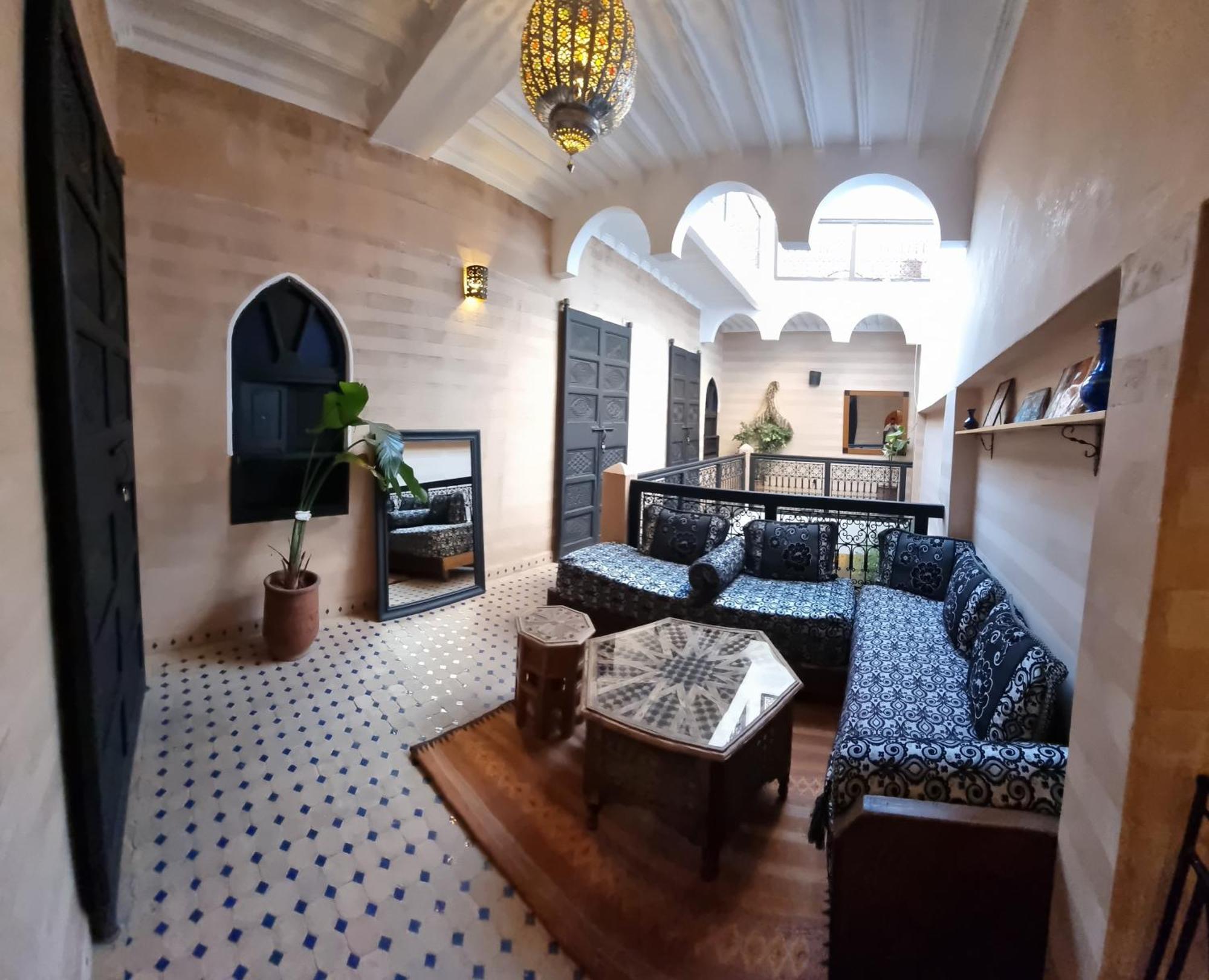 Riad Black Doors Marrakesh Buitenkant foto