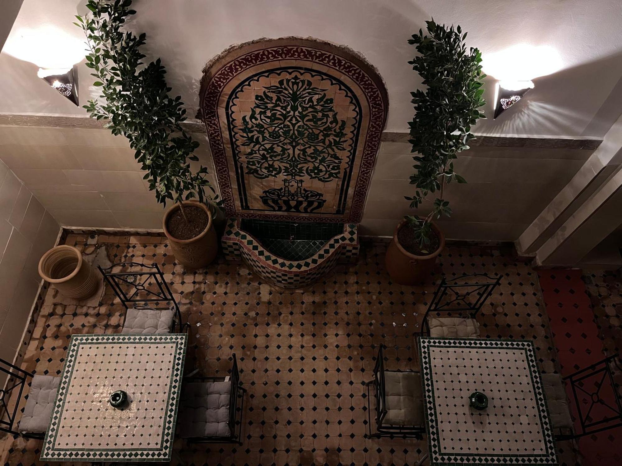 Riad Black Doors Marrakesh Buitenkant foto
