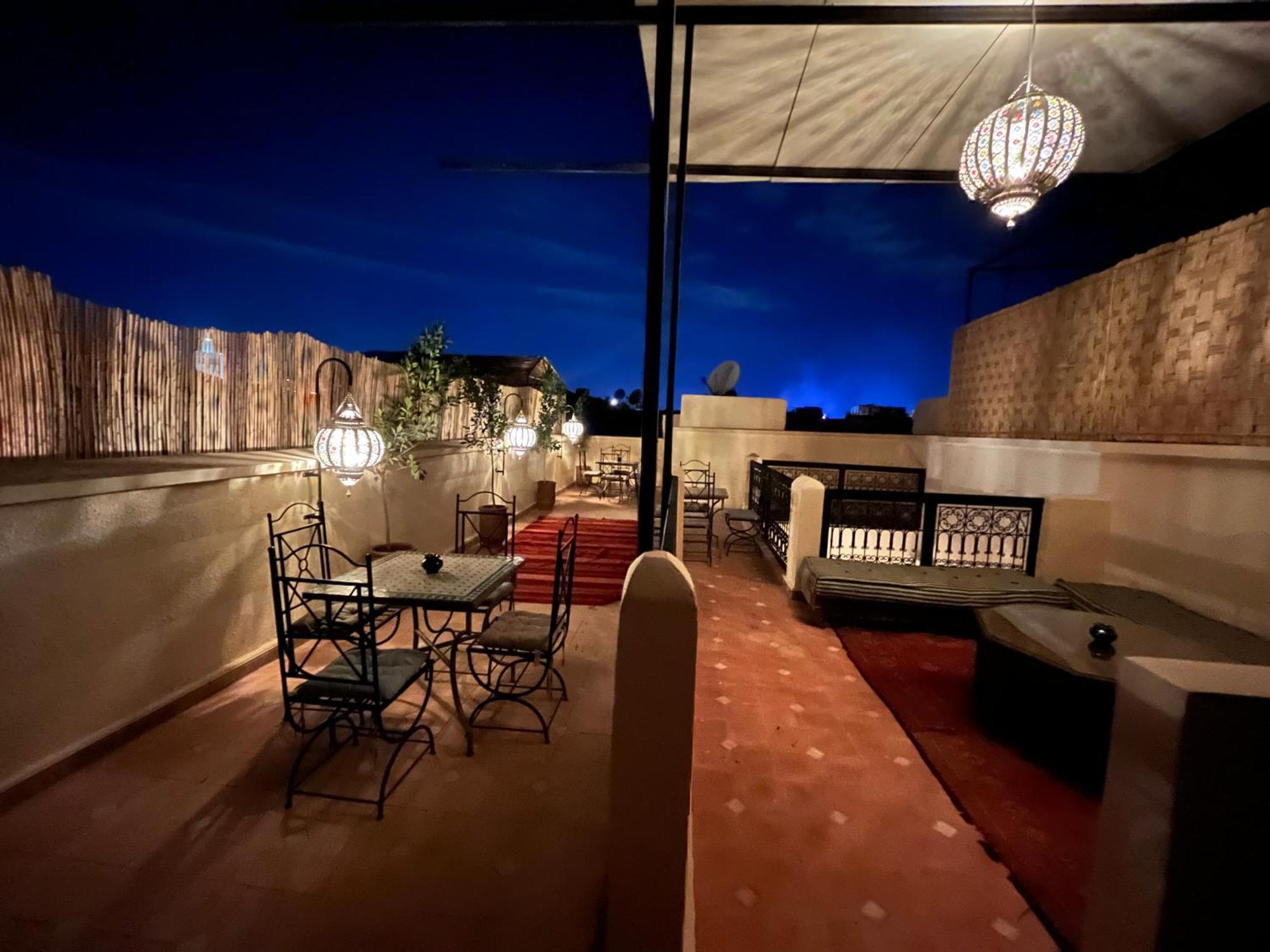 Riad Black Doors Marrakesh Buitenkant foto