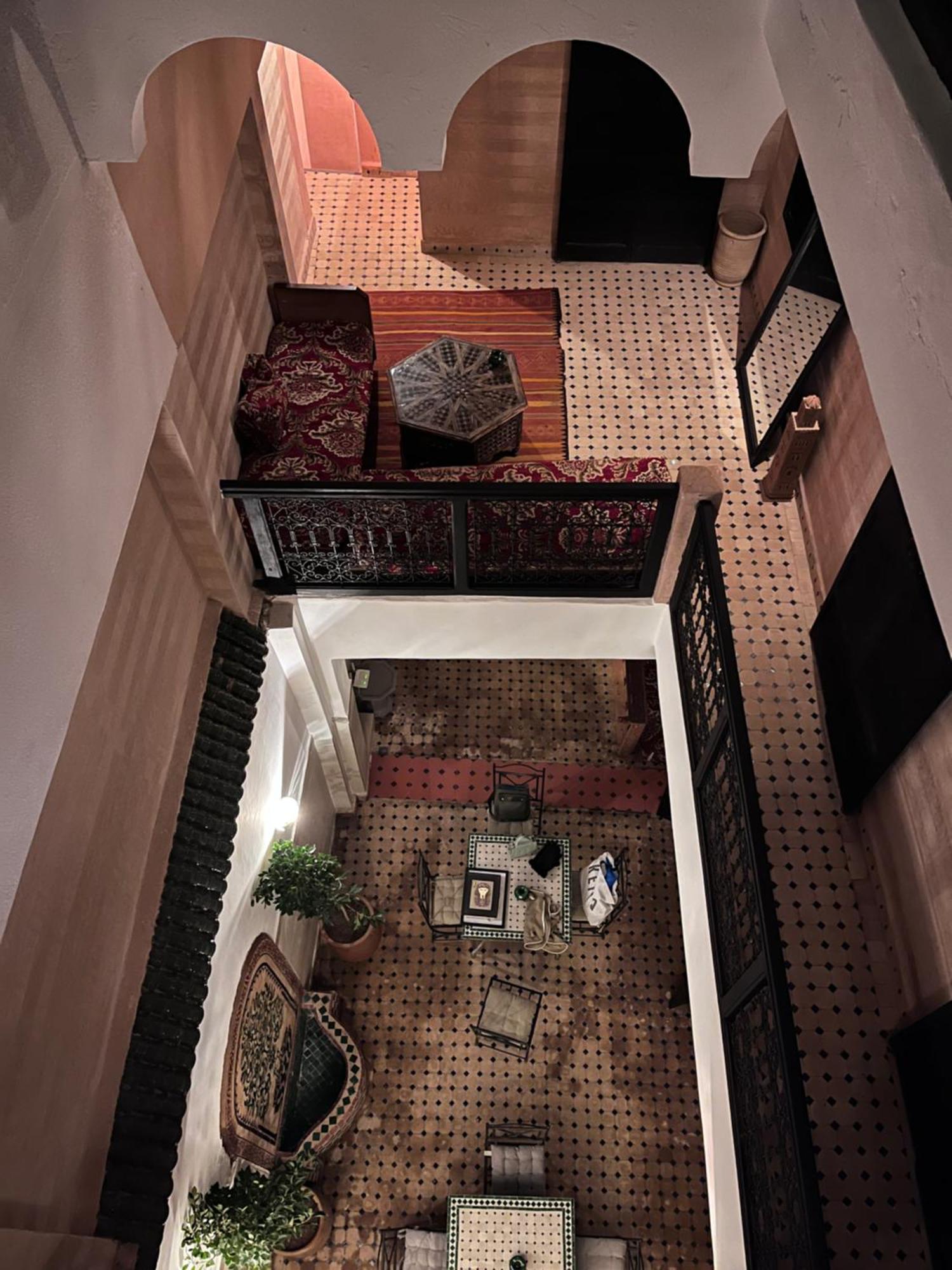 Riad Black Doors Marrakesh Buitenkant foto
